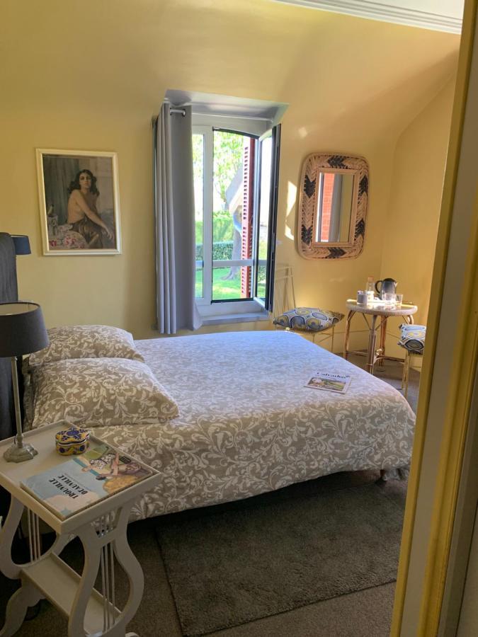 La Villa Des Rosiers Cricqueboeuf Екстер'єр фото