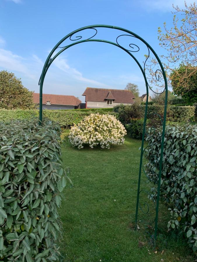 La Villa Des Rosiers Cricqueboeuf Екстер'єр фото